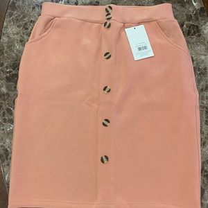 Beautiful and elegant L/XL Cream pencil skirt!